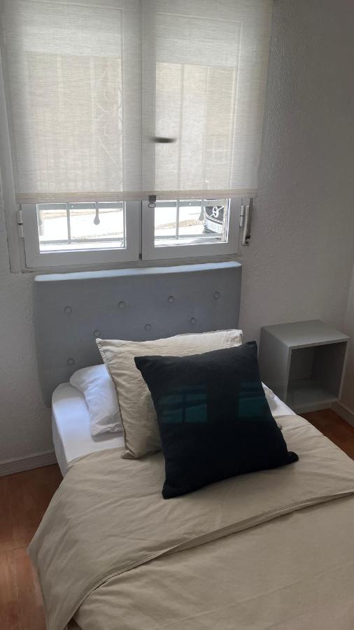 Piso En Valdeacederas Apartment Madrid Bagian luar foto