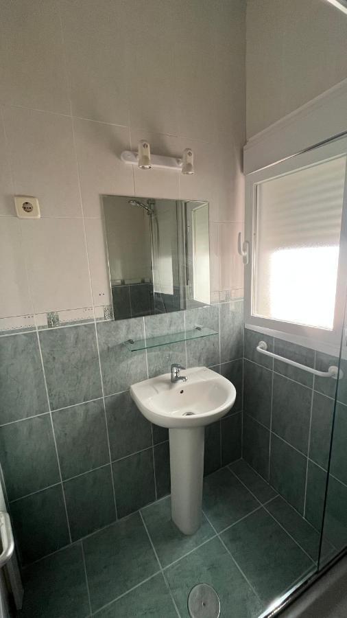 Piso En Valdeacederas Apartment Madrid Bagian luar foto