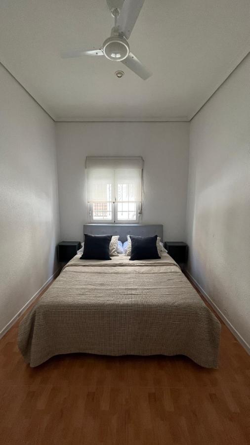Piso En Valdeacederas Apartment Madrid Bagian luar foto