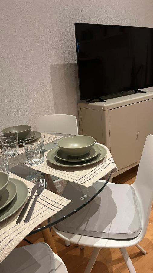 Piso En Valdeacederas Apartment Madrid Bagian luar foto